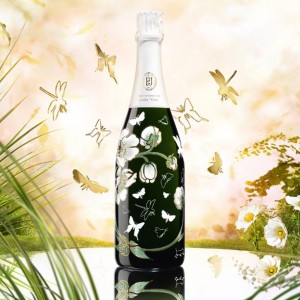 Belle Epoque Blanc 2007 shows one of the distinctive floral designs on the bottles that distinguishes Perrier-Jouet Belle Epoque Champagne